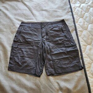Women's Columbia Cargo Shorts size 12